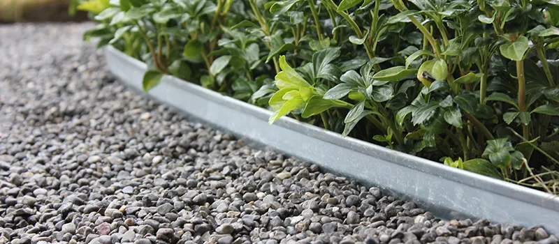 IrriTech Easyfix 150 gegalvaniseerd kantopsluiting L = 2,4 m / Pakket 6 stuks